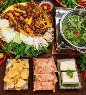 Hình ảnh Lẩu Ếch Lá Giang Size Đại 