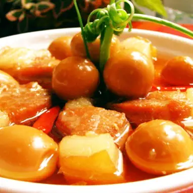 cơm thịt kho trứng  - 44.000 ₫ tại Cơm Nhà Mẹ Nấu - Nguyễn Văn Thương
