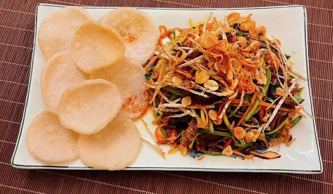 Gỏi Ngũ Sắc Chay - 54.000 ₫ tại Bếp Chay Chinh - Nguyễn Văn Nghi