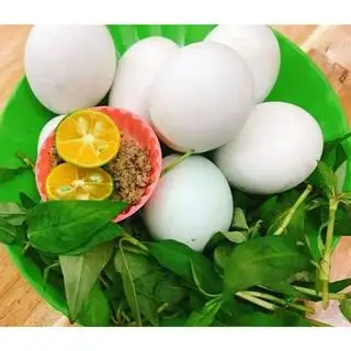Hột vịt lộn - 12.000 ₫ tại Bắp Xào Cá Viên Chiên - Nguyễn Văn Khối