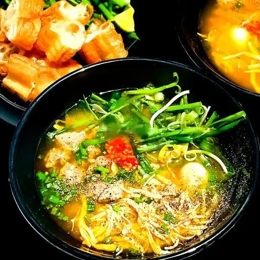 Bánh Canh Hà Lan Xíu Mại Gìo Heo - 68.000 ₫ tại Bánh Canh Hà Lan Buôn Mê - Hùng Vương