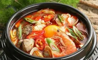 lẩu thái chua cay (4-5 người ăn) - 320.000 ₫ tại Quán Thím Tư - Lẩu Hải Sản, Lẩu Thái & Coffee - Cư Xá Chu Văn An