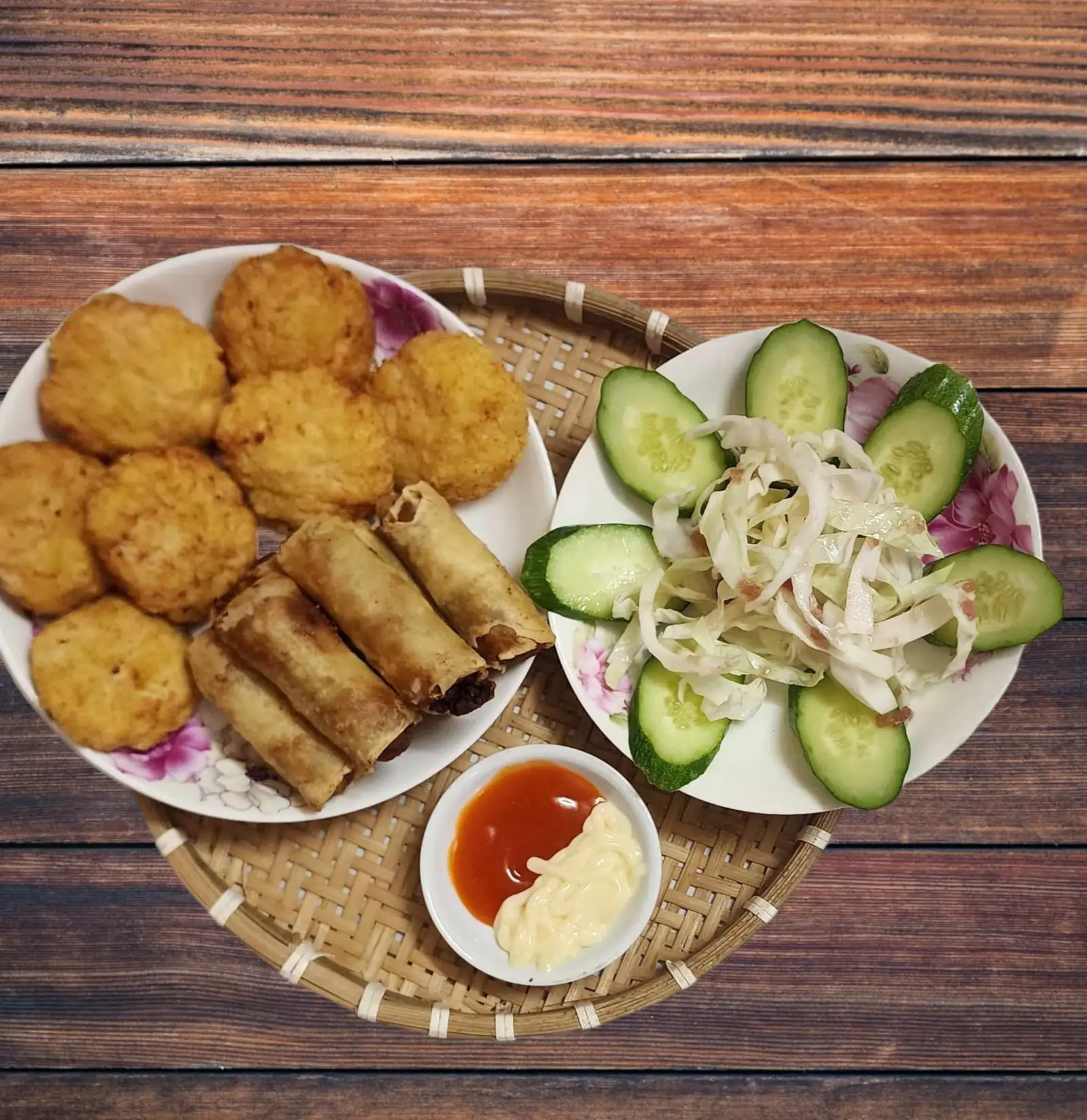 combo ăn vặt bánh gà chả giò - 53.000 ₫ tại Bánh Gà 162 - Tân Hòa Đông