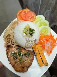 Hình ảnh Cơm Tấm Bì Chả + Coca