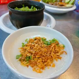 Cháo thêm - 15.000 ₫ tại Cháo Ếch Singapore 999 - Lê Văn Thọ