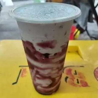 Hình ảnh sữa chua dâu tằm
