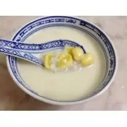 Bo bo, bạch quả, tàu hủ ky - 56.000 ₫ tại Tiệm Chè Minh Ký - Huỳnh Mẫn Đạt  
