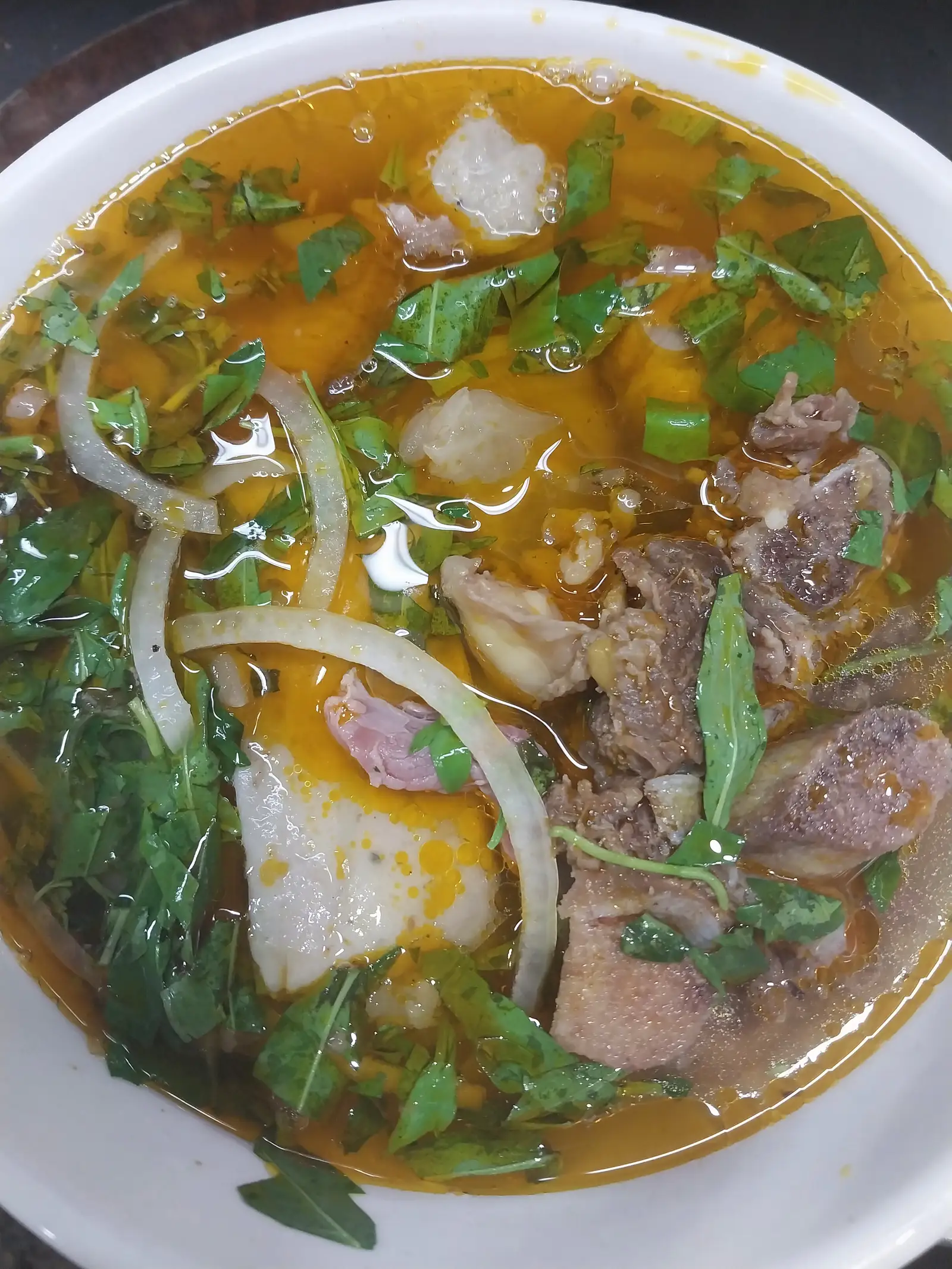 Bún bò Huế gân bò - chả - 58.000 ₫ tại Bún Bò Huế & Bún Mọc Bình Hưng - Quốc Lộ 50