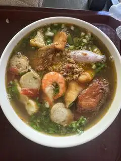 Hình ảnh Bánh đa hải sản