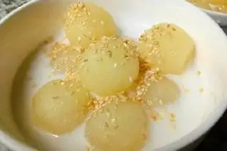 Hình ảnh khoai mì viên dẻo