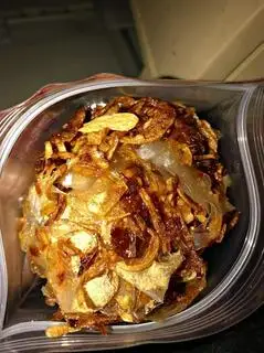 Bánh Tráng Dẻo Trộn SaTế Hành Phi - 35.000 ₫ tại Bánh Tráng Trộn 34 - Đồng Đen