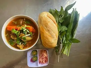 Hình ảnh Hủ tíu bò kho