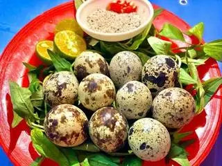 Hình ảnh 10 Trứng Cút Lộn