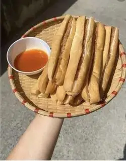 Hình ảnh Bánh mỳ que - 5 cái