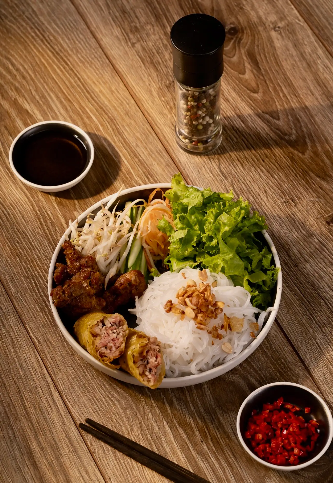 Bún thịt nướng - 89.000 ₫ tại Nàng Tấm - Cơm Tấm - Vinhome Golden River
