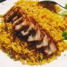 Hình ảnh cơm ba rọi chiên
