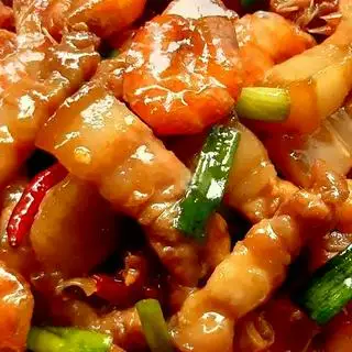 Cơm Thịt Kho Tiêu - 47.000 ₫ tại  Bếp Của Ngoại - Cơm Văn Phòng & Mì Xào - Tỉnh Lộ 10