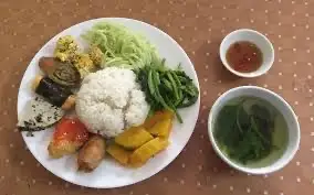 Cơm chay thập cẩm( phần nhỏ) - 25.000 ₫ tại Quán Chay Bồ Đề 10k - Phạm Hữu Lầu