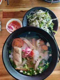 bún cá +chả cá + chả lụa nhà làm  - 45.000 ₫ tại Bún Cá & Chả Sứa Nha Trang - Cư Xá Vĩnh Hội