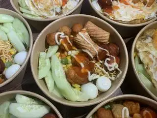Hình ảnh Mì trộn thập cẩm
