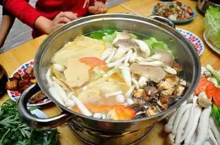 Lẩu Nắm Chay - 125.000 ₫ tại Cơm Chay Lục Lạc - Thoại Ngọc Hầu