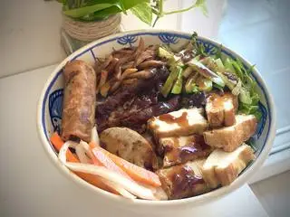 Bún xì dầu - 35.000 ₫ tại BẾP NHÀ TULIP - Bánh Mì Chay - Cư Xá Phú Lâm B