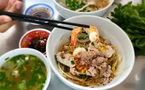 Hủ tiếu khô - 40.000 ₫ tại Hủ Tiếu Nam Vang Cô 9 Điệu - Đặng Thúc Liêng