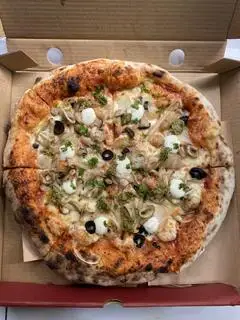 Seafood Pesto Pizza (best seller) - 195.000 ₫ tại Today Pizza - Tăng Bạt Hổ