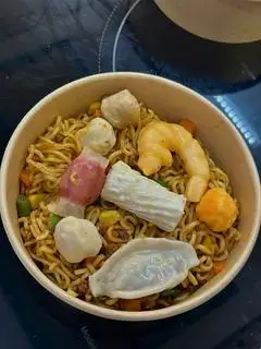 Hình ảnh Mì trộn Indomie Đủ Đầy