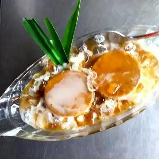Bánh flan - 28.000 ₫ tại Chè Thái Quốc Anh - Phan Huy Ích