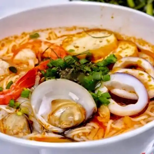 Hình ảnh Bún Thái hải sản chua cay - tô thường