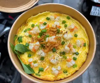 Cơm phủ trứng tôm - 57.000 ₫ tại Quán Nhà Dậu - Cơm Gà Nha Trang & Bún Nước Tương - Khánh Hội