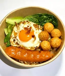 Mì trộn cá viên - 39.000 ₫ tại Mì Ý & Mì Trộn - Gia Đình Kim Ngưu - Lê Hồng Phong