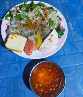 bánh cuốn thêm  - 18.000 ₫ tại Bánh Cuốn Bảo Trâm