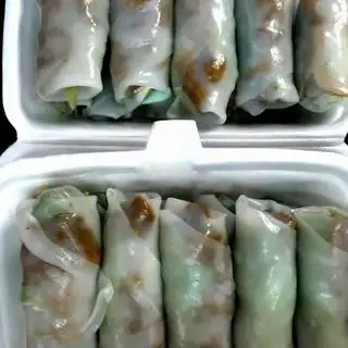 Bánh ướt cuốn thịt nướng - 9.000 ₫ tại Cuốn 6 Năm - Gỏi Cuốn & Bún Thịt Nướng - Chu Văn An