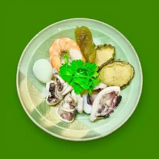 Hình ảnh Bánh canh Bào Ngư( hải sâm )