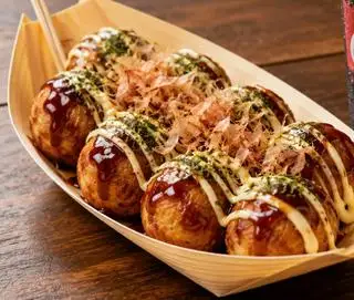 Takoyaki nhân bạch tuộc - 8 viên pcs octopus - 45.000 ₫ tại Takoyaki UMI - Bánh Bạch Tuộc Bason - Vinhome Golden River