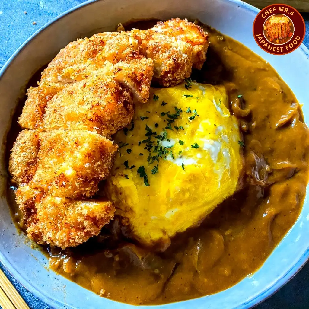 CƠM CÀ-RI HEO/GÀ CHIÊN XÙ + TRỨNG OMELETTE - 139.000 ₫ tại Mr.4 Food - Quán Cơm Nhật - Phú Thọ Hòa 