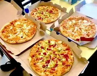 Hình ảnh Nhóm đông vui (04 bánh VỪA 21cm)