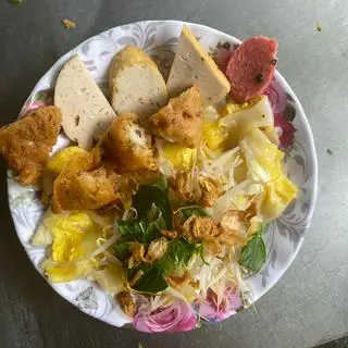 Hình ảnh Bánh ướt trứng thập cẩm