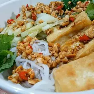 Hình ảnh Bún nước tương truyền thống