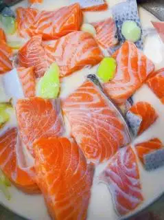 Hình ảnh Cháo cá hồi bí đỏ
