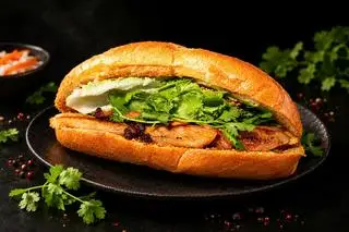 Hình ảnh Bánh mì Pate Đặc biệt