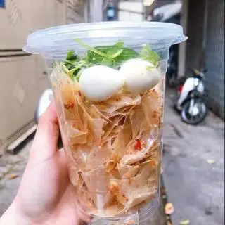 Bánh tráng trộn bơ tỏi - 25.000 ₫ tại Bánh Tráng Tỏi 019 - Nơ Trang Long