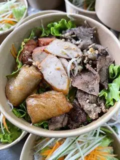 Hình ảnh Nem thêm - 2 cái nhỏ nhỏ xinh xinh