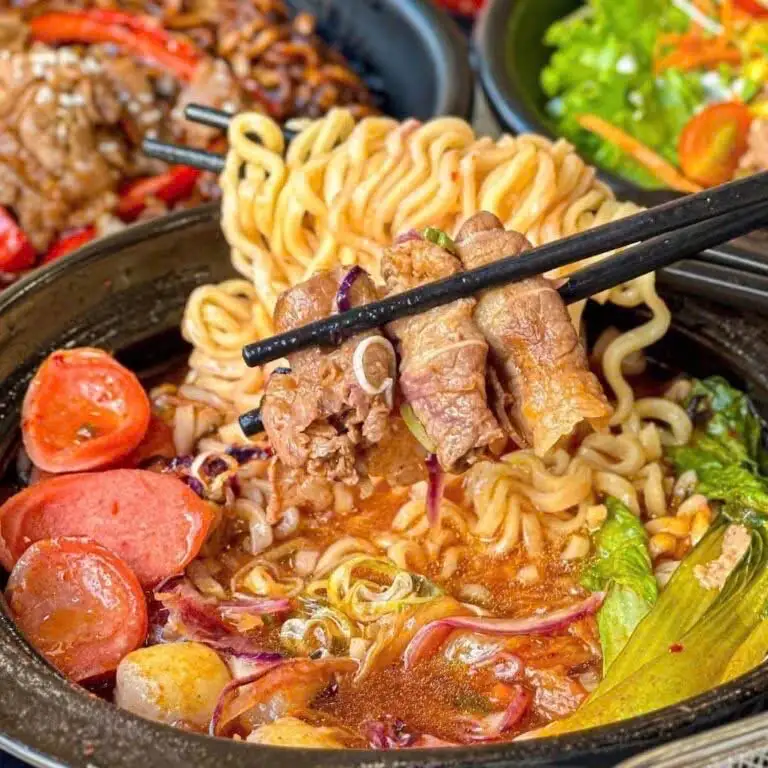 Hình ảnh Mỳ kim chi bò mỹ