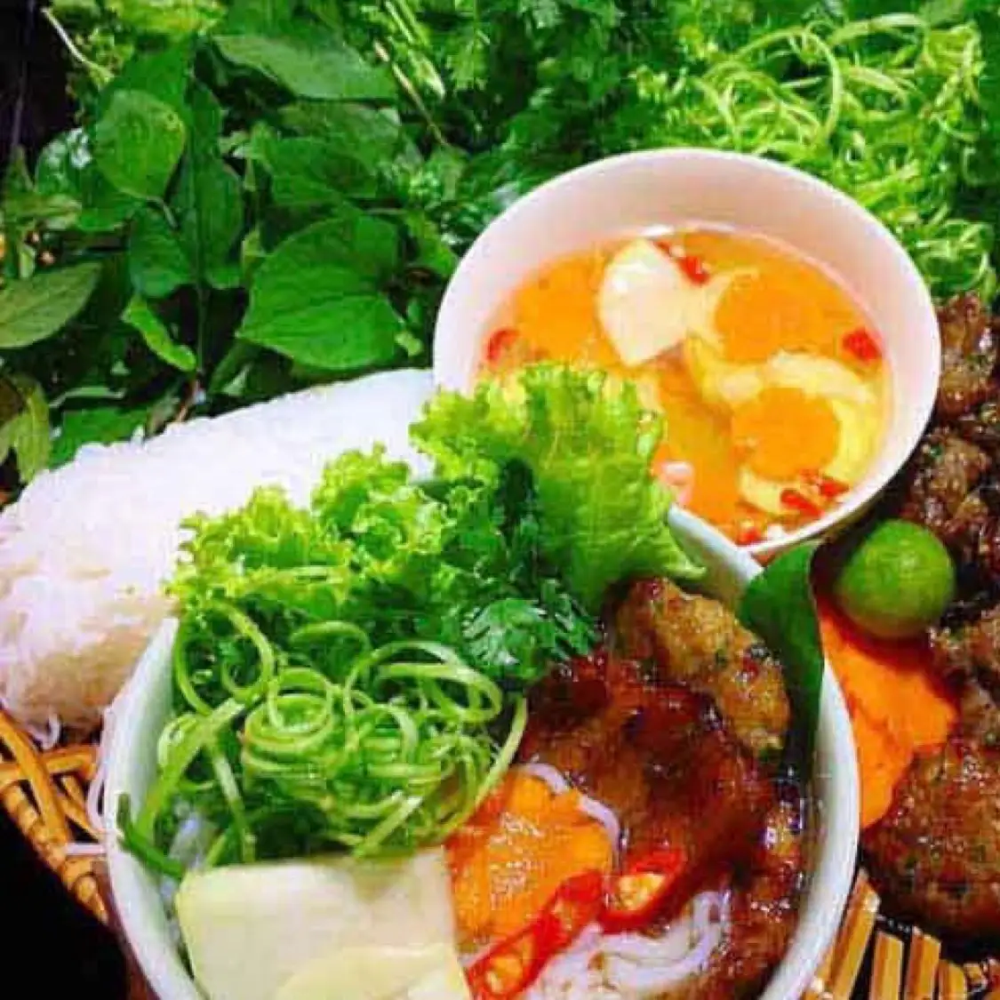 Hình ảnh Bún chả miếng (suất lớn)