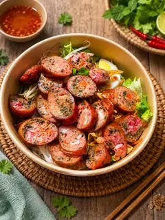 Hình ảnh Bún Trộn Dồi Sụn