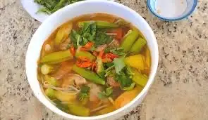 Canh chua không cá - 22.000 ₫ tại Bếp Nhà Shi - Cơm Văn Phòng - Xô Viết Nghệ Tĩnh