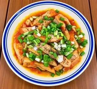 Hình ảnh Cơm Chả Cá Chiên Sốt Cà